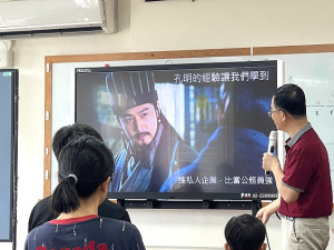 敬恆國中小辦理「家長親師合作學習成長活動-生活中的素養課講座」,期許教師與家長都可以在生活中培養孩子的素養。(圖/文:宋幸儒)