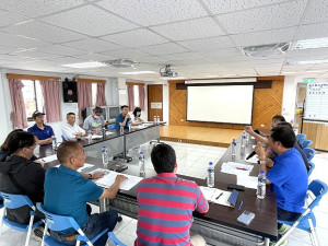 　北竿鄉公所召開塘岐地區停車交通改善協調會，會中各界達成復興路恢復實施徒步區共識。（圖／文：陳鵬雄）