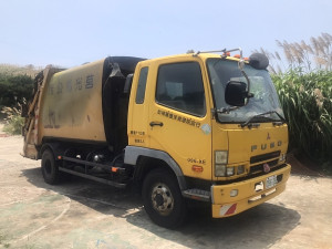 莒光鄉公所垃圾車,自112年7月1日起每週五停止收運(含資源回收及廚餘),請莒光鄉親留意。(圖/文:宋幸儒)