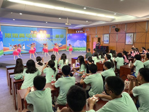 兩馬青少年文化體育夏令營畫下圓滿句點,馬尾區文化體育和旅遊局、馬尾區台港澳事務辦公室特別舉辦了閉營儀式。(圖:教育處提供)