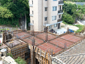 缺工缺料大環境衝擊,北竿民宅建案每坪單價已破13萬,創下新高紀錄。(圖/文:陳鵬雄)