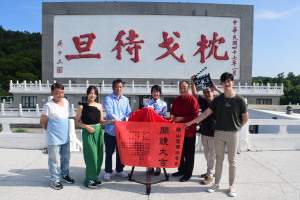 　為推廣腰山遊憩區，交旅局籌備拍攝紀錄片及微電影，邀導演劉潤成團隊拍攝，主要演員為張復建、應采靈、吳承洋、王上菲。（圖／文：曹重偉）
