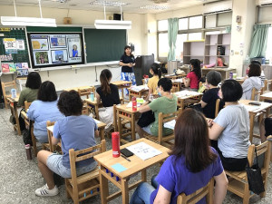 　112學年度全縣教師課程與教學專業成長工作坊27日開訓，增進教師對課程與教學輔導自我覺知，有效協助教師進行課堂實踐。（圖／文：吳嘉榮）