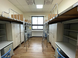 　海大馬祖校區國際學舍正式取得使用執照，3系約70位學生10日將入住全新宿舍。（圖／文：陳鵬雄）