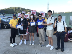 　海大3學系學生9日在基隆搭乘新臺馬輪並於10日抵達馬祖，副縣長陳冠人、教育處及海大馬祖行政處同仁熱情迎接。（圖／海大、吳嘉榮）