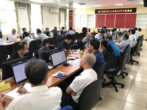 　縣府召開第20次主管週報，進行各單位業務報告，說明各項工作推動情況。（圖／文：吳嘉榮）