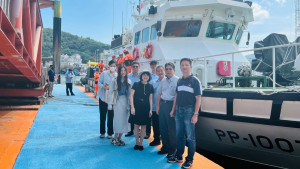 守護國境前線,連江地檢署、連江地方法院首長會同馬祖海、岸巡等相關單位代表,搭乘海巡艇PP-10072共同巡視海上轄區。(圖:連江地檢署)