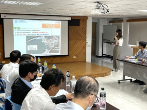 　港埠推動小組13日在北竿召開馬祖港埠建設計畫白沙港說明會。（圖／文：陳鵬雄）