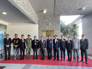 南北竿航空站合併為馬祖航空站，15日民航局副局長方志文與各界見證升格。(圖：馮紹夫)