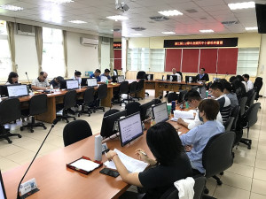 　連江縣112學年度國民中小學校長會議9月15日召開，教育處各科報告業務執行情況，並討論各科和各校提案。（圖／文：吳嘉榮）