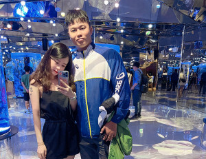 在角力場上為馬祖爭光無數的王明亮,9月23日與女友曹家禎登記結婚,特別邀請縣長王忠銘、副縣長陳冠人兩位重量級的證婚人。(圖:連江縣政府)