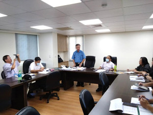 　為回應民間團體號召823土地問題，縣府邀集馬祖田產協會及相關單位召開第一次馬祖土地法令研討會。（圖：連江縣地政局）