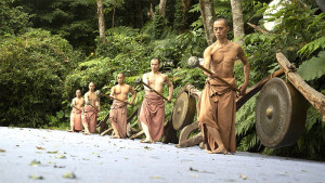 國際藝術島邀享譽國際「優人神鼓」再次來馬獻藝,帶來經典代表作《聽海之心》,演出時間為10月8日下午5時於南竿遊客中心前廣場。(圖:縣府文化處)