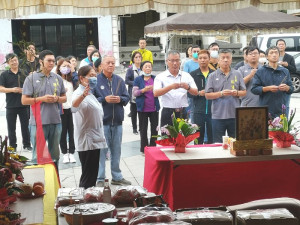 　南竿鄉公所舉辦重陽祭祖報恩法會，弘揚孝親和慎終追遠的精神。（圖：南竿鄉公所）