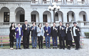 　府會首長、立委受邀參加文總藝文聯誼茶會，總統蔡英文肯定馬祖國際藝術島成果。（圖：縣府）
