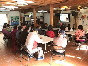 　產發處辦理社區節能教育推廣活動，帶動社區居民節電認知與行動。（圖／文：吳嘉榮）
