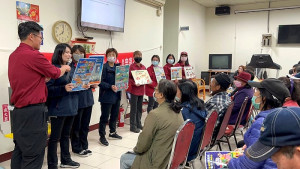 因應冬季電器使用量變多,消防局南竿、介壽分隊本月舉辦防火2.0消防安全座談會,依序前往清水村、福澳村及介壽村共宣導4場次。(圖:連江縣消防局)