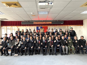 台電公司馬祖區營業處長楊志潡屆齡榮退,澎湖營業處副處長顏武停接任馬祖區處長。(圖/文:馮紹夫)
