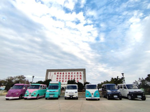 　胖卡餐車28日抵達馬祖讓跨年晚會更添豐富，30日下午17時開始白馬王公園搶先試賣。（圖：連江縣交旅局）