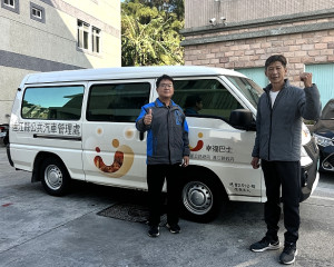 　莒光鄉長陳樂禮對幸福巴士服務讚譽有加，居民有感幸福。（圖／文：蔡夢玲）