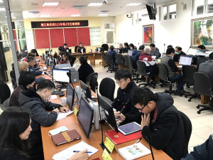 　縣府召開第2次主管週報，進行各單位業務報告，說明各項工作推動情況。（圖／文：吳嘉榮）