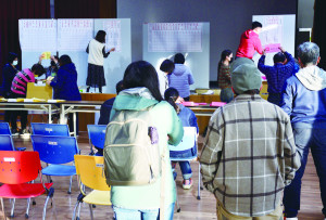 　第16任總統、副總統選舉及第11屆立委選舉，連江縣東引鄉投開票作業過程平和順利。（圖／文：陳其敏）