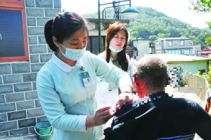 　貼心便捷！連江縣衛生局65歲長者帶狀疱疹疫苗推出「到宅接種服務」，即起開放預約，登記至22日截止。（圖：本報資料室）
