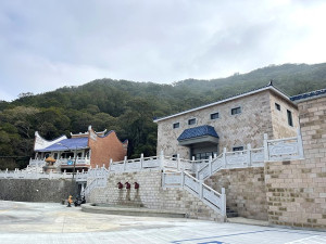 　牛頭彎全新納骨堂命名為「仰德堂」。（圖／文：陳鵬雄）