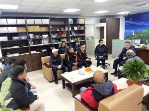 中興大學農機系團隊30日到2月1日來馬祖農友農機維修;29日抵達馬祖拜會縣府產發處。(圖/文:馮紹夫)