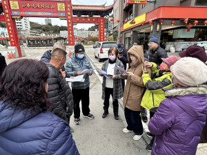縣府將於2月10日上午10時在介壽村廣場舉辦春節團拜及遊藝表演,昨天首次彩排,就活動流程、旁白介紹、人員進場等細節進行確認。(圖/文:曹重偉)
