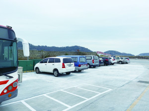 　塘岐馬鼻灣空地新增停車場完成並開放停車。（圖／文：陳鵬雄）