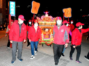 　馬祖境天后宮元宵節遶境祈福昨晚歡樂登場。（圖／文：曹重偉）