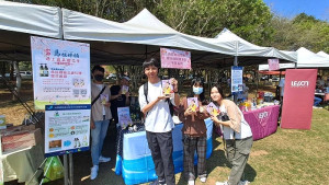 「馬祖好物」首度亮相全台最大櫻花林-2024暨大櫻花季市集。（圖：縣府產發處）