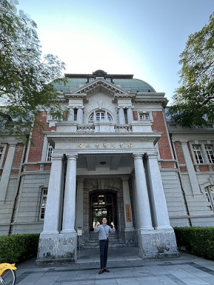 典雅的台灣文學館。