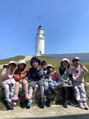 　敬恆附幼小朋友首度跨島進行東西莒城鄉交流活動，東莒附幼師生盡地主之誼，陪同度過充實又愉快的一天。（圖／文：宋幸儒、敬恆附幼）