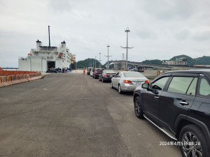 新臺馬輪5日加入宜花疏運，人車共乘發揮疏運大功能。圖：交旅局。