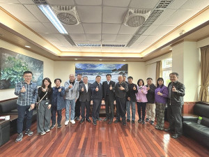 農業部農田水利署桃園管理處長何明光團隊拜會縣府。(圖:縣府產發處)