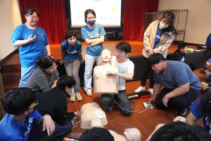 　首場防災教育安全急救課程於中山國中順利展開。（圖／文：蔡夢玲、東莒國小）