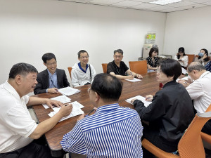 立委陳雪生19日邀相關單位討論馬祖社會住宅興建進度。