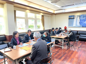 監察委員王美玉、葉宜津3日受理民眾陳情,8件陳情案皆與土地業務有關。(圖/文:馮紹夫)