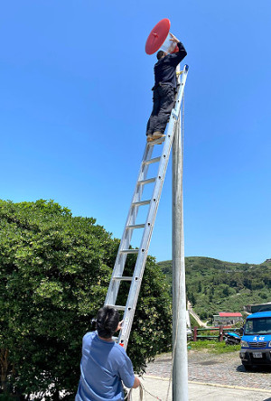 　東引鄉民代表會第12屆第3次定期大會，最後一天提案審議，鄉代表提出加強鄉內路燈更新維護等10項建議案。（圖／文：陳其敏）