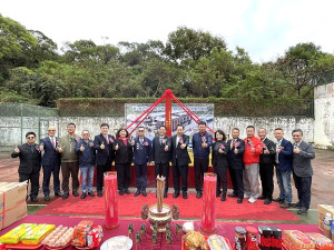 《遠見雜誌》公布2024縣市長施政滿意度調查,縣長王忠銘蟬連五星肯定。(圖:本報資料室)