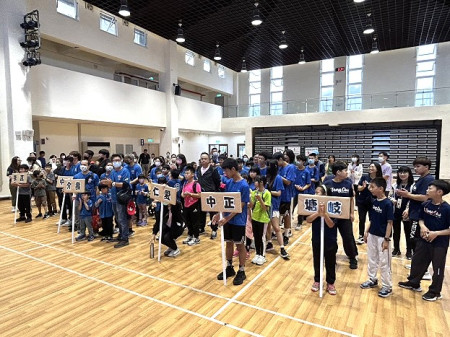 連江縣第一屆適應體育融合運動會1日登場,來自縣內各校的選手們昨天齊聚介壽校園。(圖/文:曹重偉)