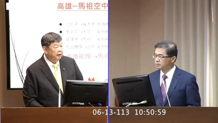 陳雪生13日針對馬祖高雄航線向交通部長李孟諺提出質詢。(圖:立委陳雪生辦公室)
