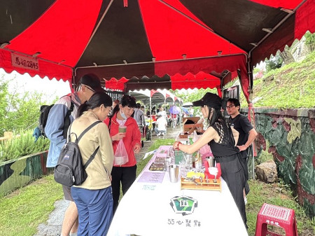 55心聚點民宿舉辦粽夏樂悠遊市集。(圖/文:馮紹夫)