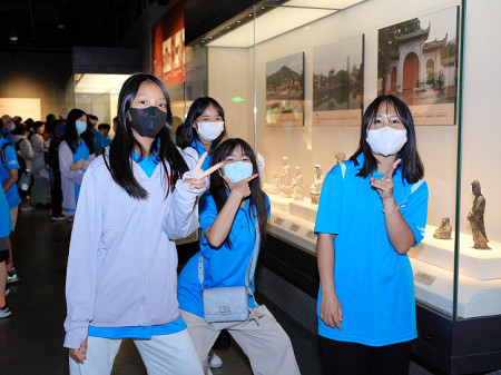 開心FUN暑假!2024兩馬青少年文化體育夏令營。(文:馮紹夫/圖:教育處)