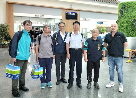 針對馬祖地籍位移問題,內政部國土測繪中心主任鄭彩堂一行13日下午會同地政司測量科人員抵達馬祖,參與14日專案業務會議。(圖/文:曹重偉)