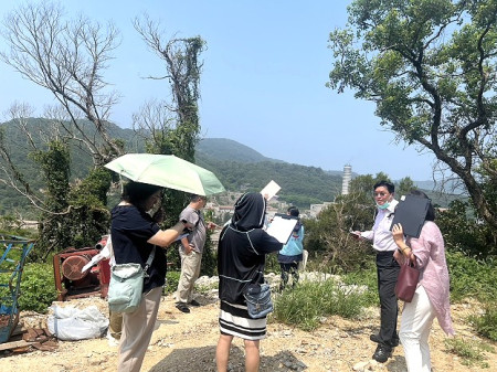 因應地方長照需求,縣府規劃興建可容納百人住宿式長照機構,衛福部長照司專委王玲玲一行12日抵馬現勘,並召開案件執行策進會議。(圖:衛生局)