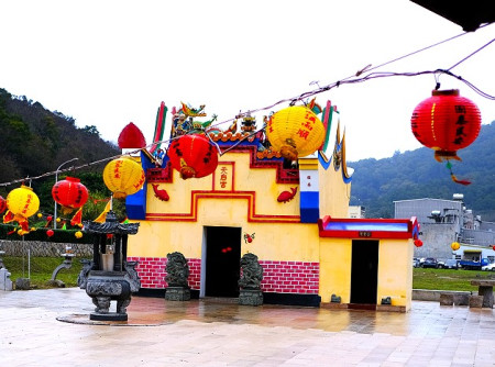 坂里天后宮旁老堂公廟