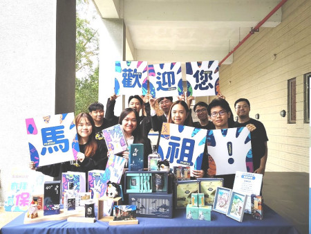 連江縣交旅局6日舉辦大專院校外籍生宣傳推介會,向在台外籍學生推介馬祖,爭取國際旅遊客源。(圖:交旅局)